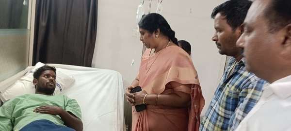 బాధితుడిని పరామర్శించిన CBM ట్రస్ట్ చైర్ పర్సన్ డాక్టర్ అనురాధ మేడం