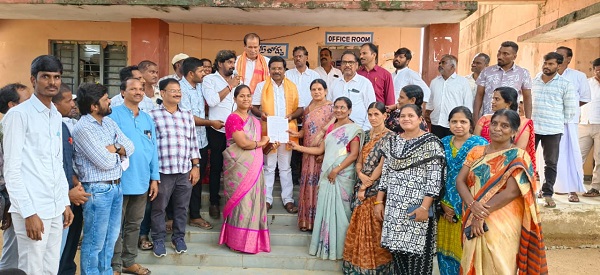 2 కోట్ల 30 లక్షలతో హై స్కూల్ ఇంటిగ్రేటెడ్ బాలుర వసతి గృహ శంకుస్థాపన.