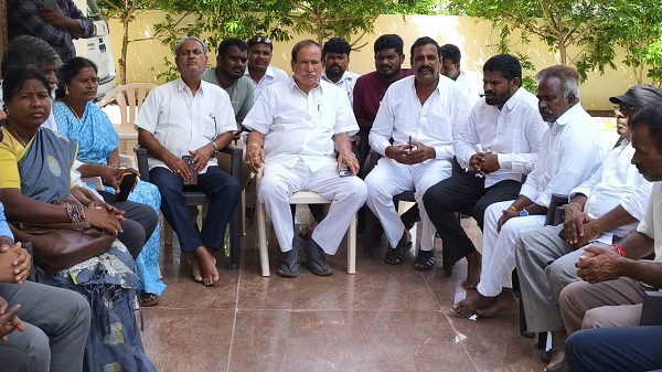 మాజీ మంత్రి శ్రీనివాస్ గౌడ్ ,మాజీ ఎమ్మెల్యే మర్రి జనార్దన్ రెడ్డి 10 సంవత్సరాలు అధికారంలో ఉన్నప