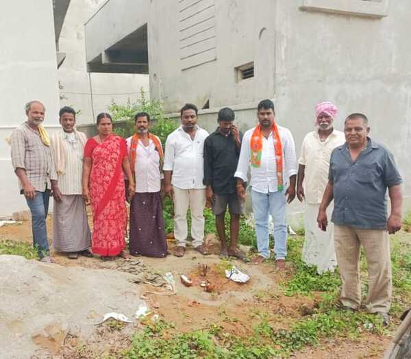 కోమటికుంట  గ్రామంలో బీజేపీ జెండా దిమ్మే భూమి పూజ..